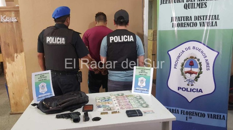 Delincuentes armados robaron un auto